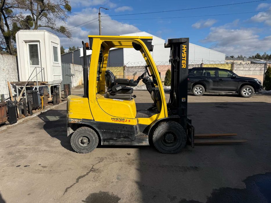 Навантажувач вилковий Hyster H2.5FT Вагонник дизель