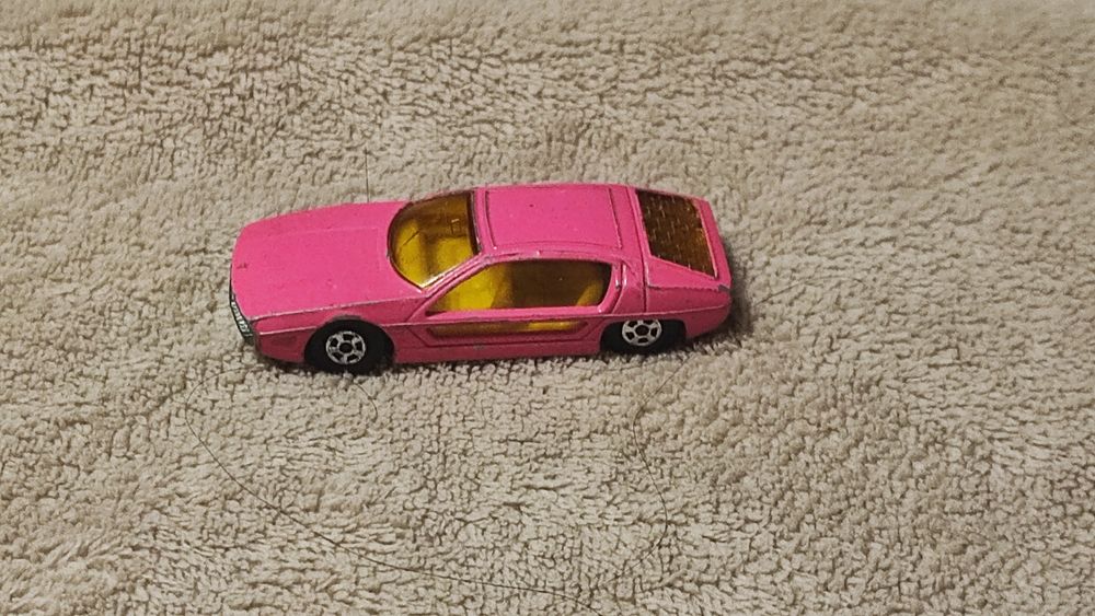 Модель Lamborghini Marzal от Matchbox