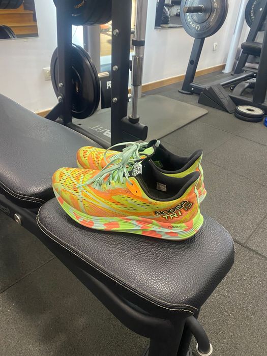 Ténis asics trinoosa 15 como novos