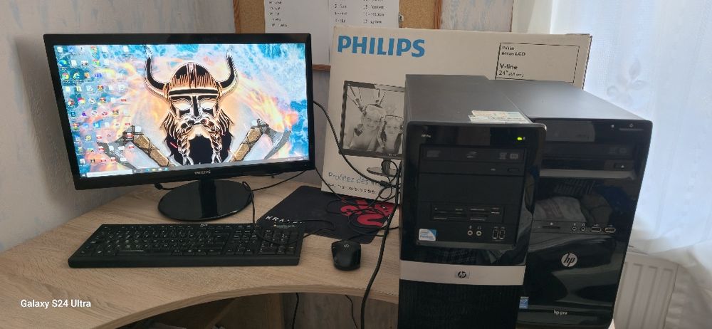 Zestaw komputerowy, 2 PC, monitor