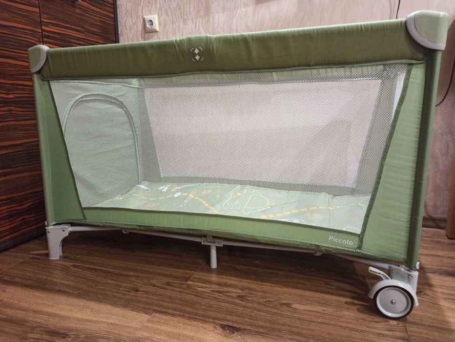 Манеж CARRELLO Piccolo.