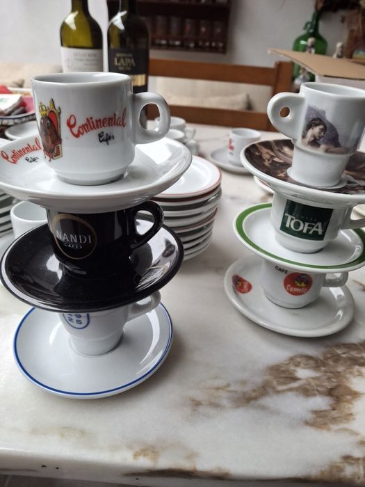 Chávenas de café várias marcas