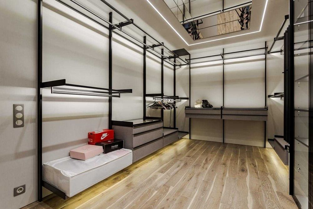 Продаж 3-к квартири в ЖК бізнес класу Riviera Riverside, Р. Окіпної 18