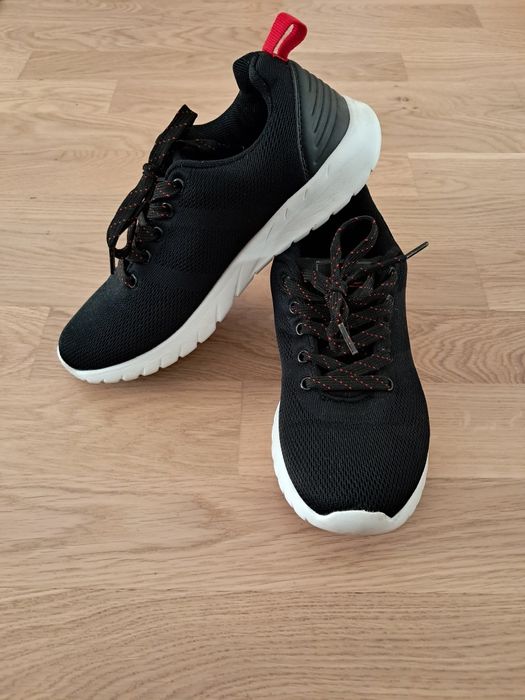 Нові кросівки Crivit 37 р.