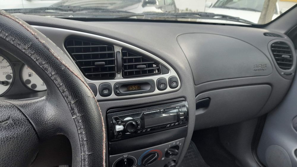 Carro  Ford fiesta ano  2000
