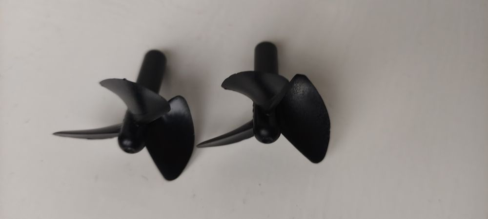 Запчасти для кораблика, винты,моторчики