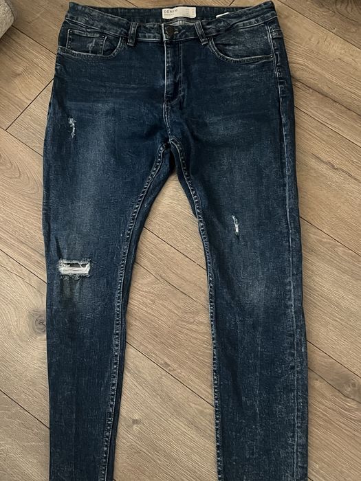 Spodnie meskie jesnsy Bershka rozm 44