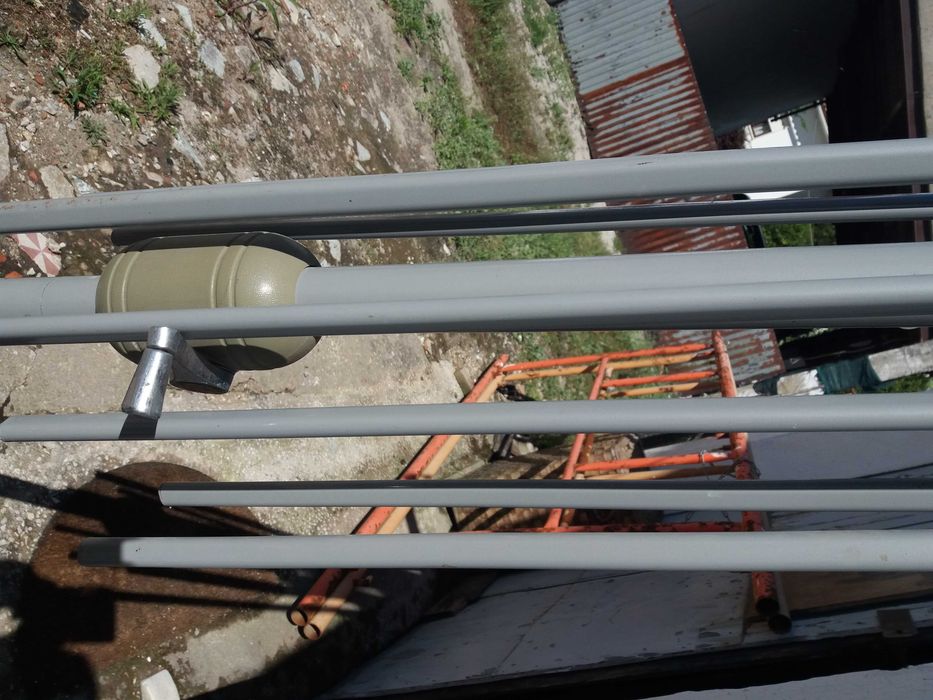 Guarda-sol com manivela ou troca