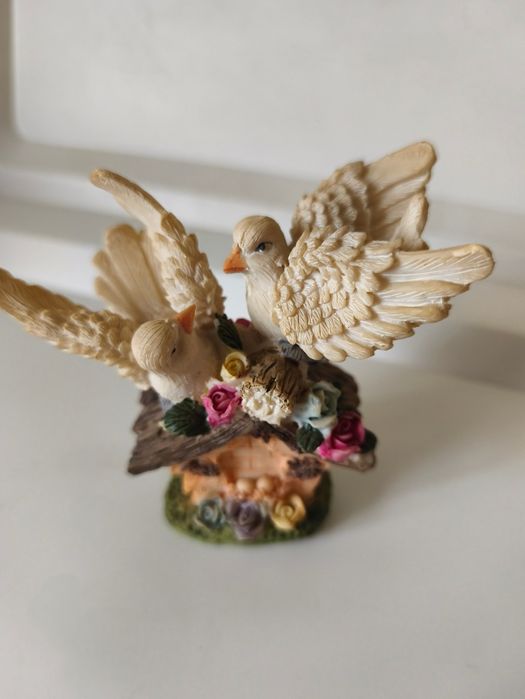Статуэтка "Голуби"
