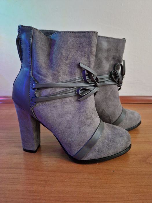 Vices - Botki szare zamszowe - 36