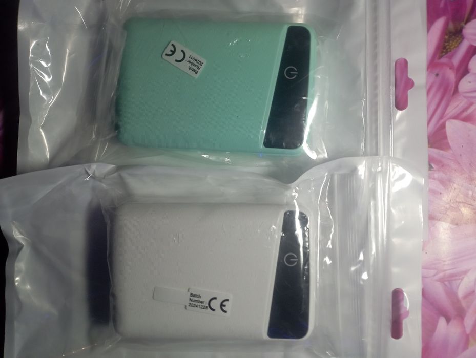 Миниатюрный повербанк  3 цвета 10000 mah