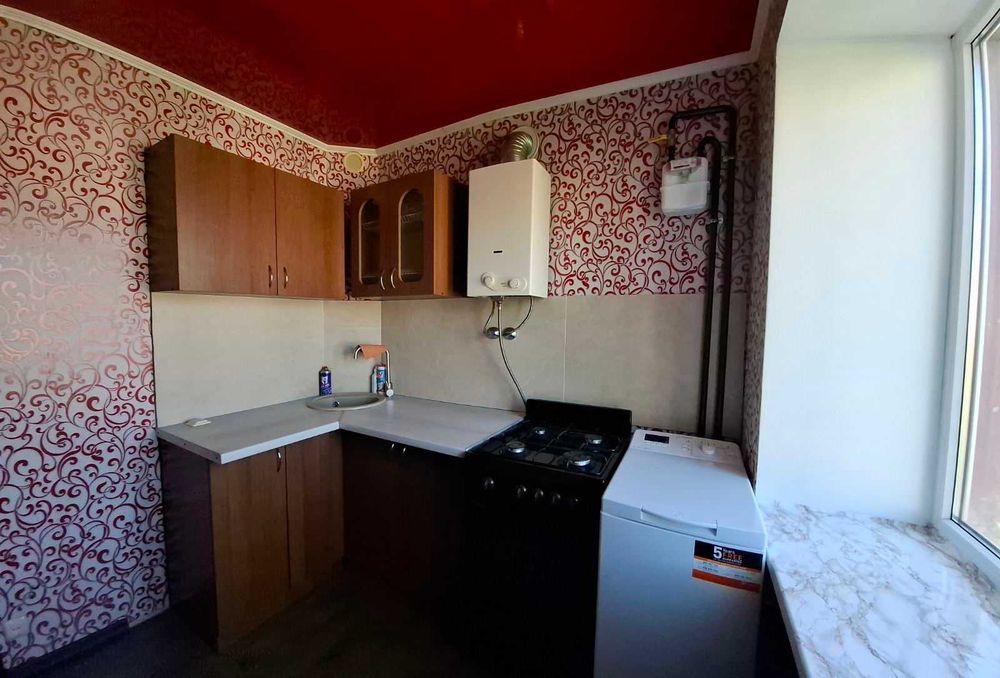 Продаж 1 - кімнатної  квартири Центрально-Міський район(вул.Алмазна)