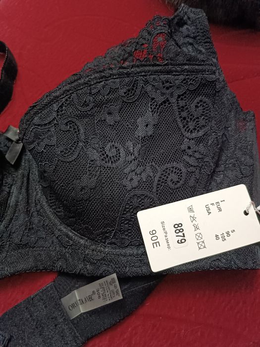 Бюстгальтер 90 Е чорний