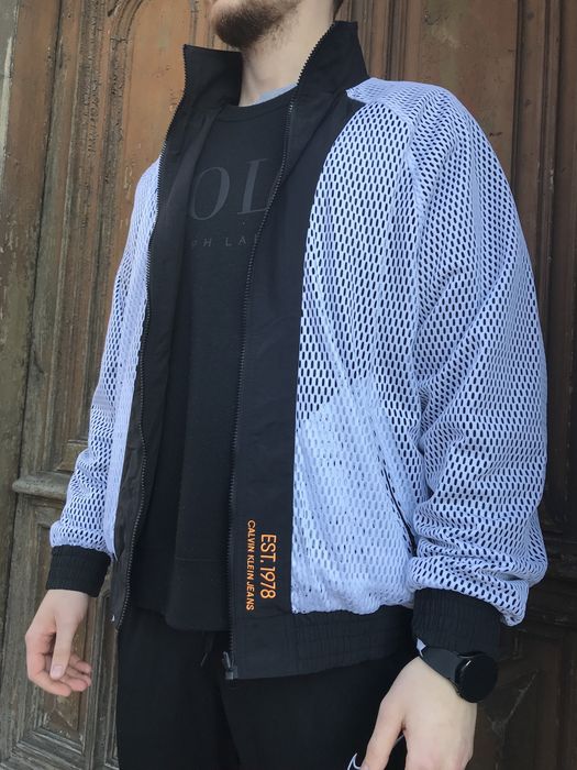 Calvin Klein Dwustronna Kurtka przejściowa S czarna siatka