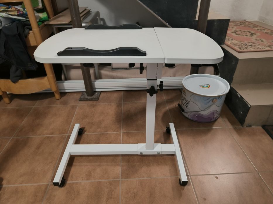 Wózek stolik,podstawka pod projektor laptop, stojak