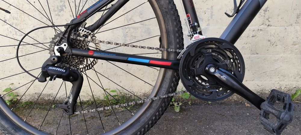 Bicicleta Berg Trail Rock XC9
