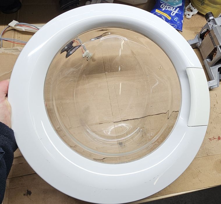 Kompletne drzwi do pralki Elektrolux EWS126540W