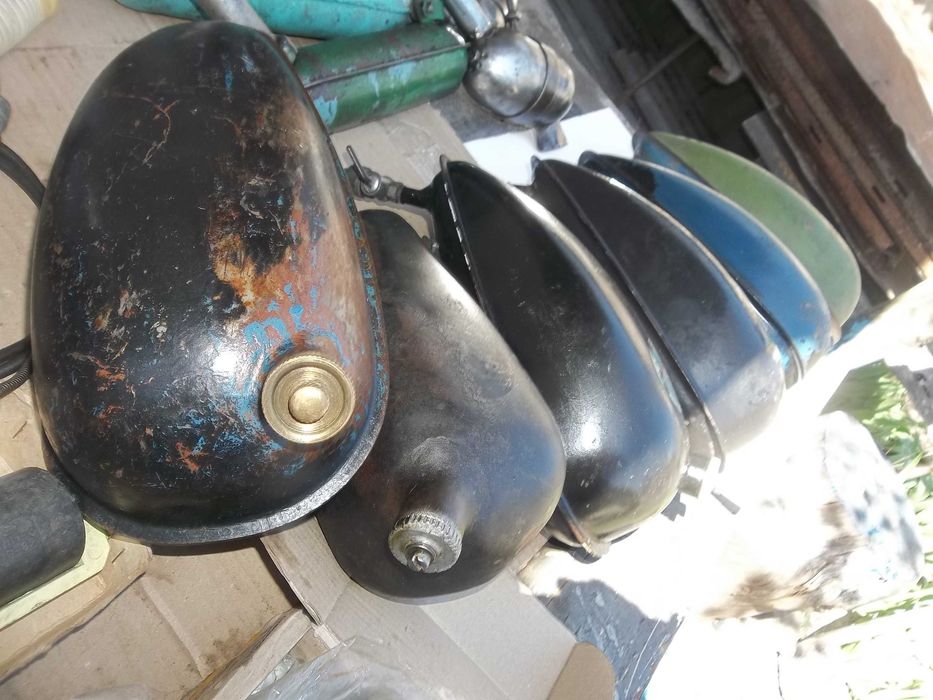 Бензобачок капля мопеди Рига13,Гауя,в902,Львовянка,зіф77