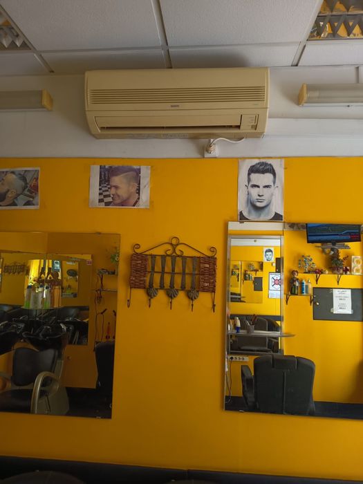 Vendo móveis de Cabeleireiro/Barbeiro