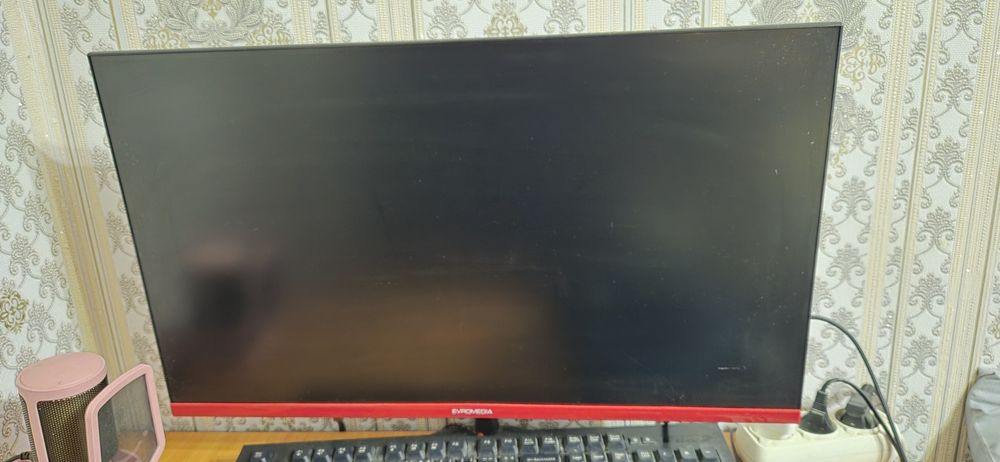 Продам монітор Еvromedia 165hz i25 повний комплект з коробкою