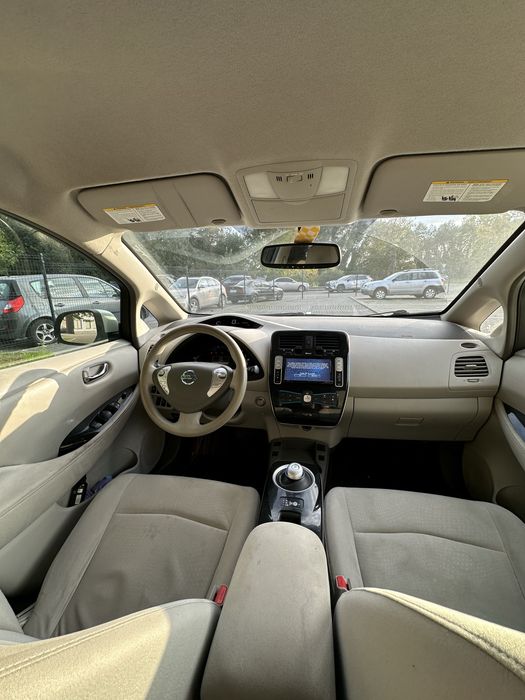 Nissan Leaf 2011, електро, автомат