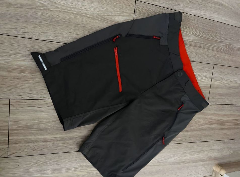 Шорти Berghaus Baggy Extreme Shorts