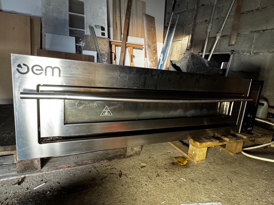 Profesjonalny piec do pizzy OEM Supertop 935/1 – gotowy do pracy!