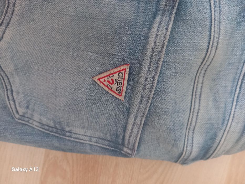 Guess oryginalne spodnie damskie 27 S