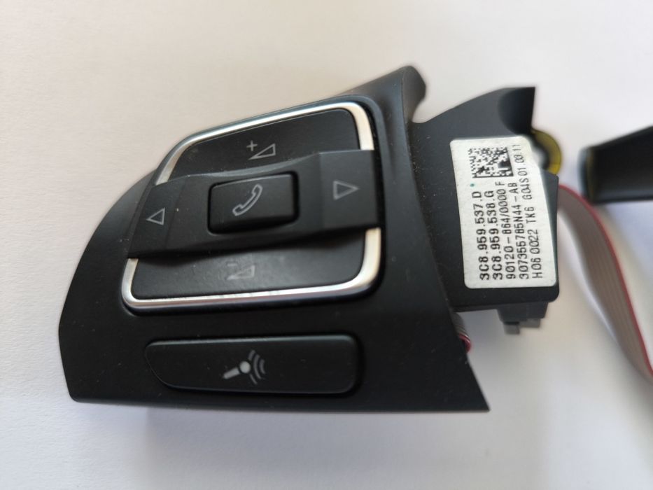 Przyciski multifunkcji VW Passat