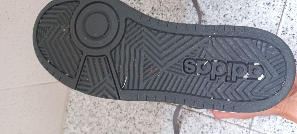 Tennis Adidas originais