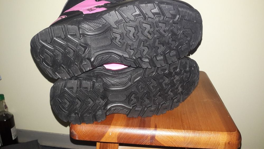 Buty śniegowe/snowboardowe Raven Nowe