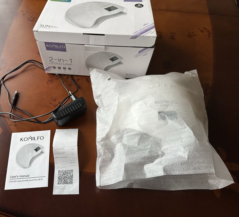 Універса-на UV Led Лампа для полімери-ції гель лаку Komilfo Sun 5 plus