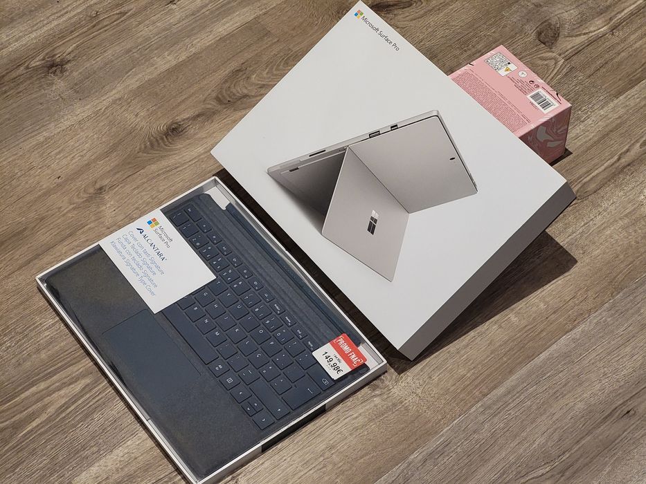 Microsoft Surface Pro 6 Platinum I5 8GB 256GB
