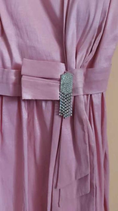 Sukienka piękny róż