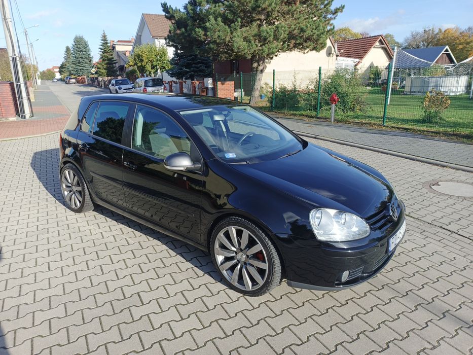 Volkswagen Golf 5 1.9tdi BKC Śliczny/Czarny