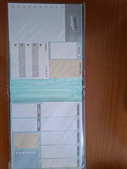 Mrs Wonderful Organizador semanal Novo com adesivos