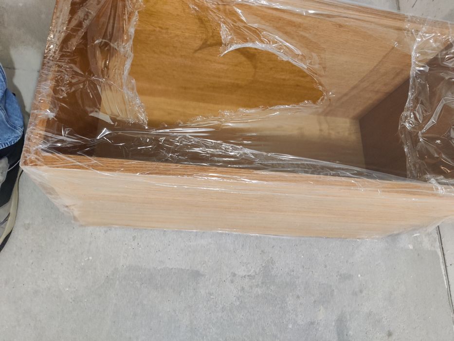 Szafka fornirowana szerokość 60cm wisząca