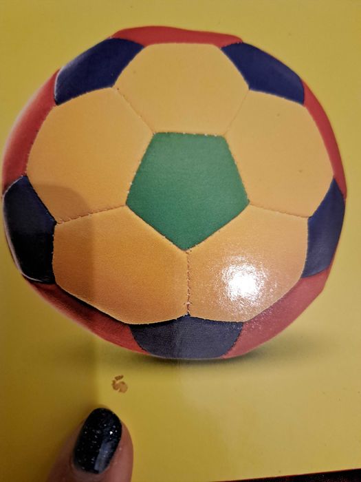 Os primeiros brinquedos - os bebés