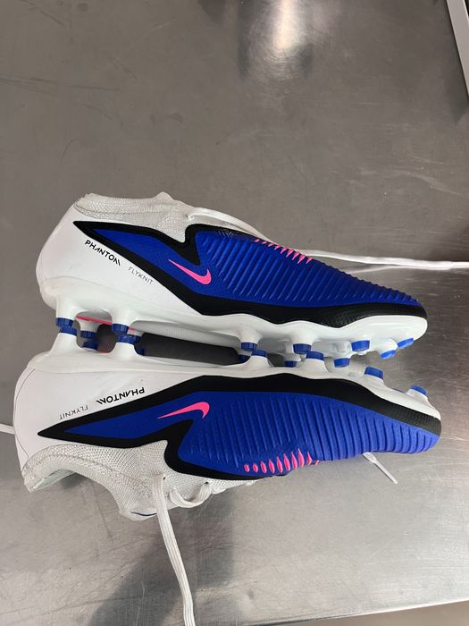 Chuteiras Phantom 6 Low Pro AG-PRO 40,5