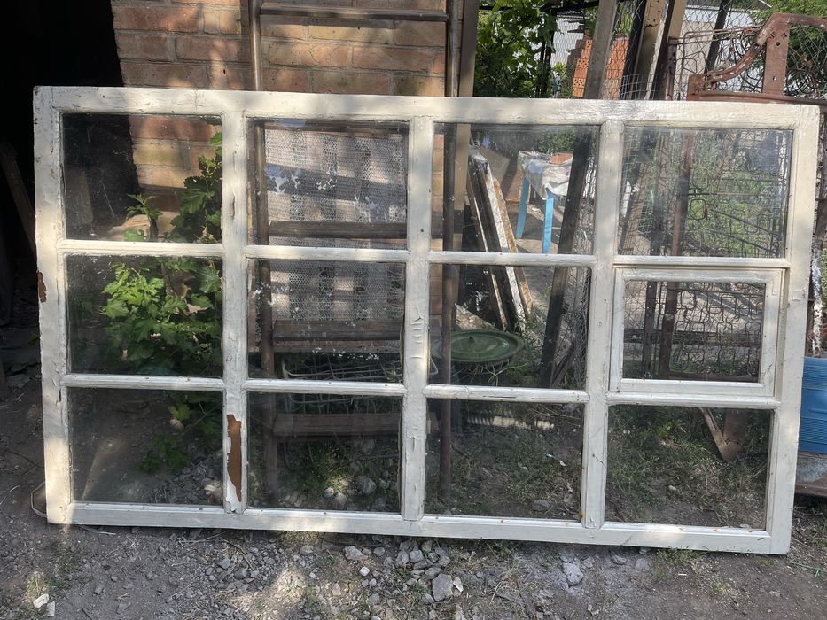 Продам б/у двері,вікна