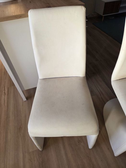 4 Cadeiras de Sala de Jantar Modernas em Polipele Branca