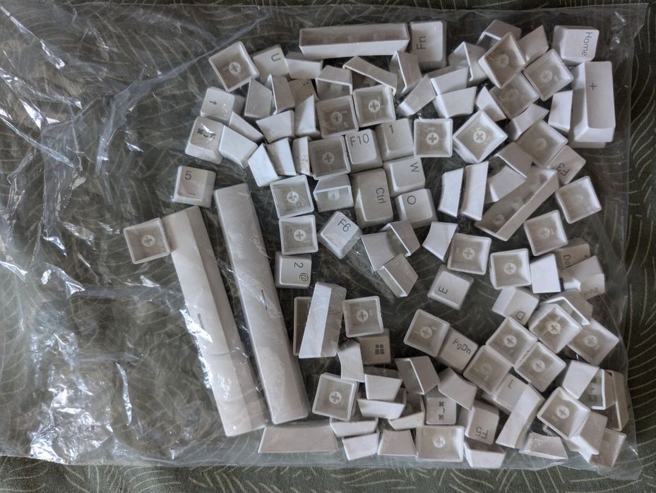 Keycaps PBT brancas