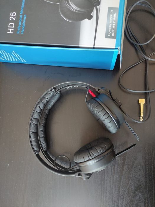 Headphones Sennheiser HD 25