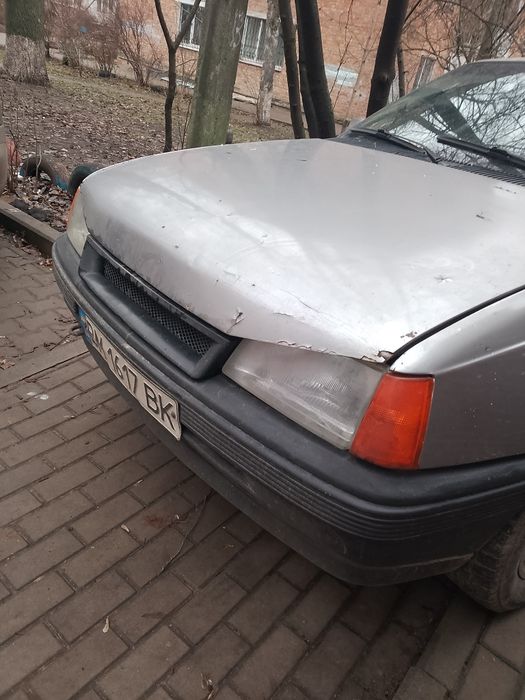 Продам машину Опель кадет