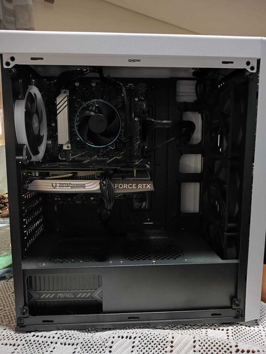 PC Gaming RTX 4060 | i5-14400F | 32GB DDR5 | 1TB