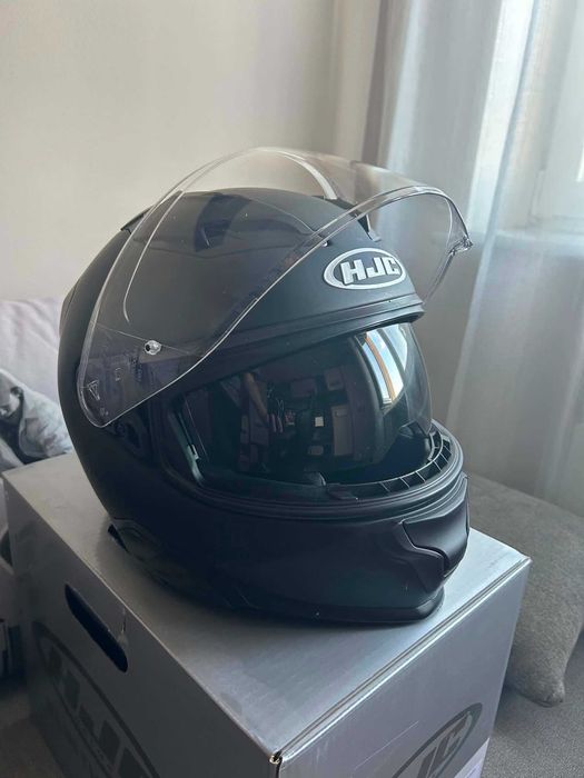 Kask motocyklowy HJC F71 Solid Semi Flat Black