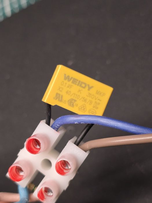 Kabel wraz z przełącznikiem, bezpiecznikiem do opalarki TH-HA 2000/1