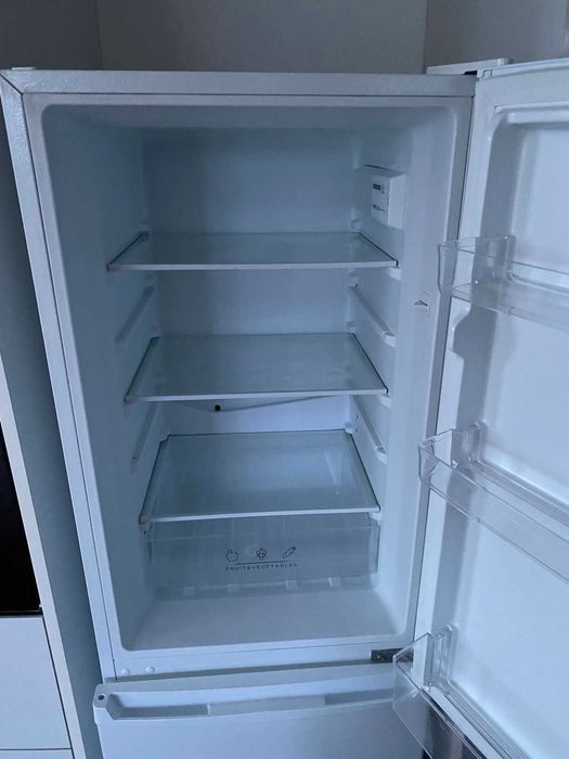 Frigorífico Combinado Selecline – Como Novo (Excelente Estado)