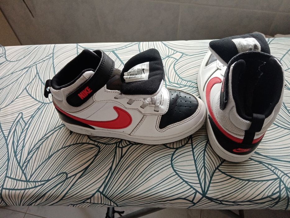 Tenis criança Nike  Nike Court Borough Mid 2 tamanho 32