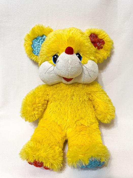 Мягкая игрушка мышь 42х28см для детей желтого цвета Дешево